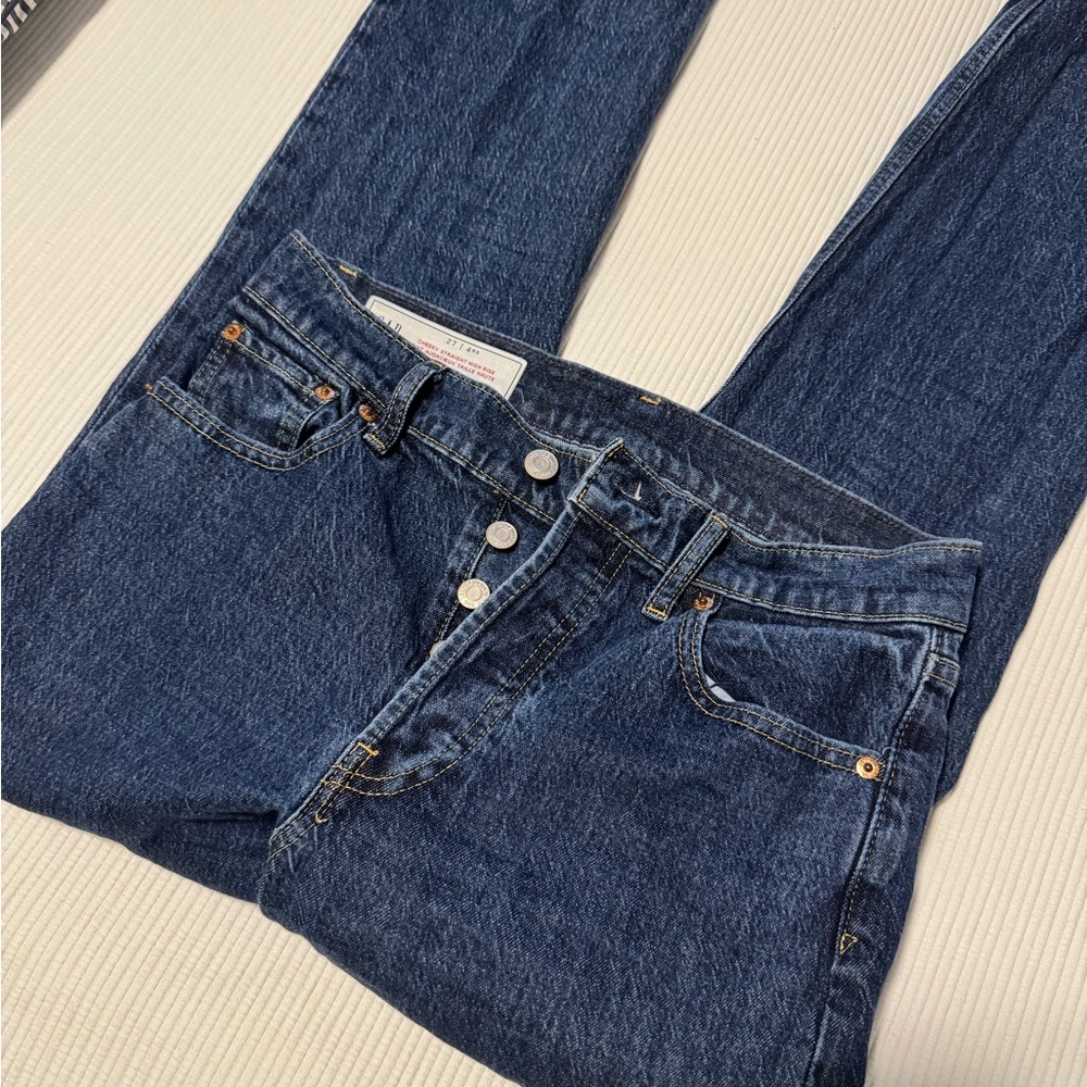 GAP Women's Straight Leg Blue Jeans